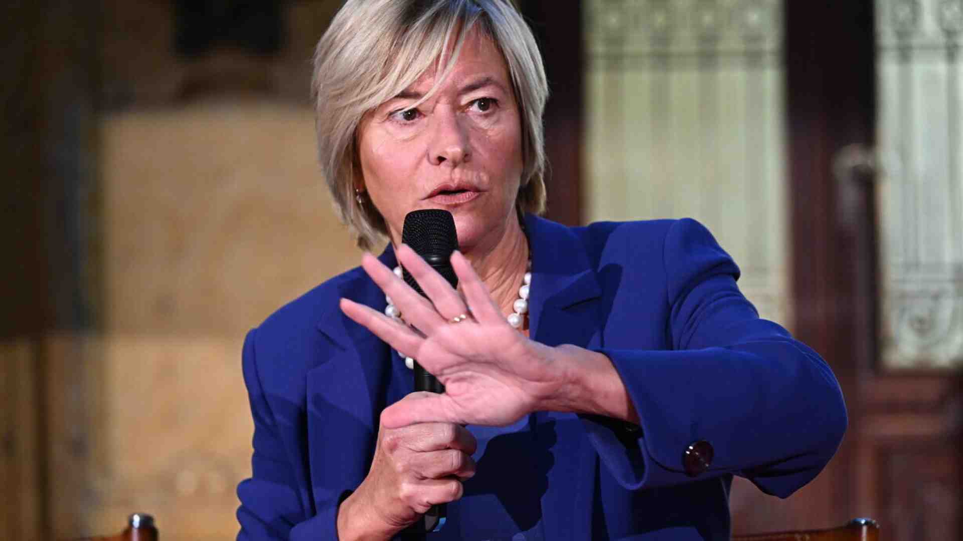 Pinotti: “Il riarmo è necessario. Anche la sinistra se vuole governare deve essere chiara”