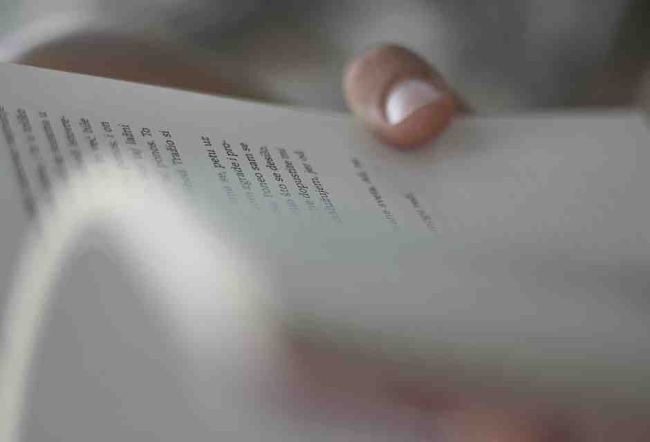 Le acrobazie in versi di Domenico Segna, tra l’intimo e l’universale