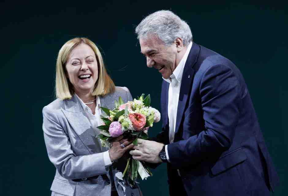 Così la Cisl, allontanata dal Pd, trova una sponda a destra