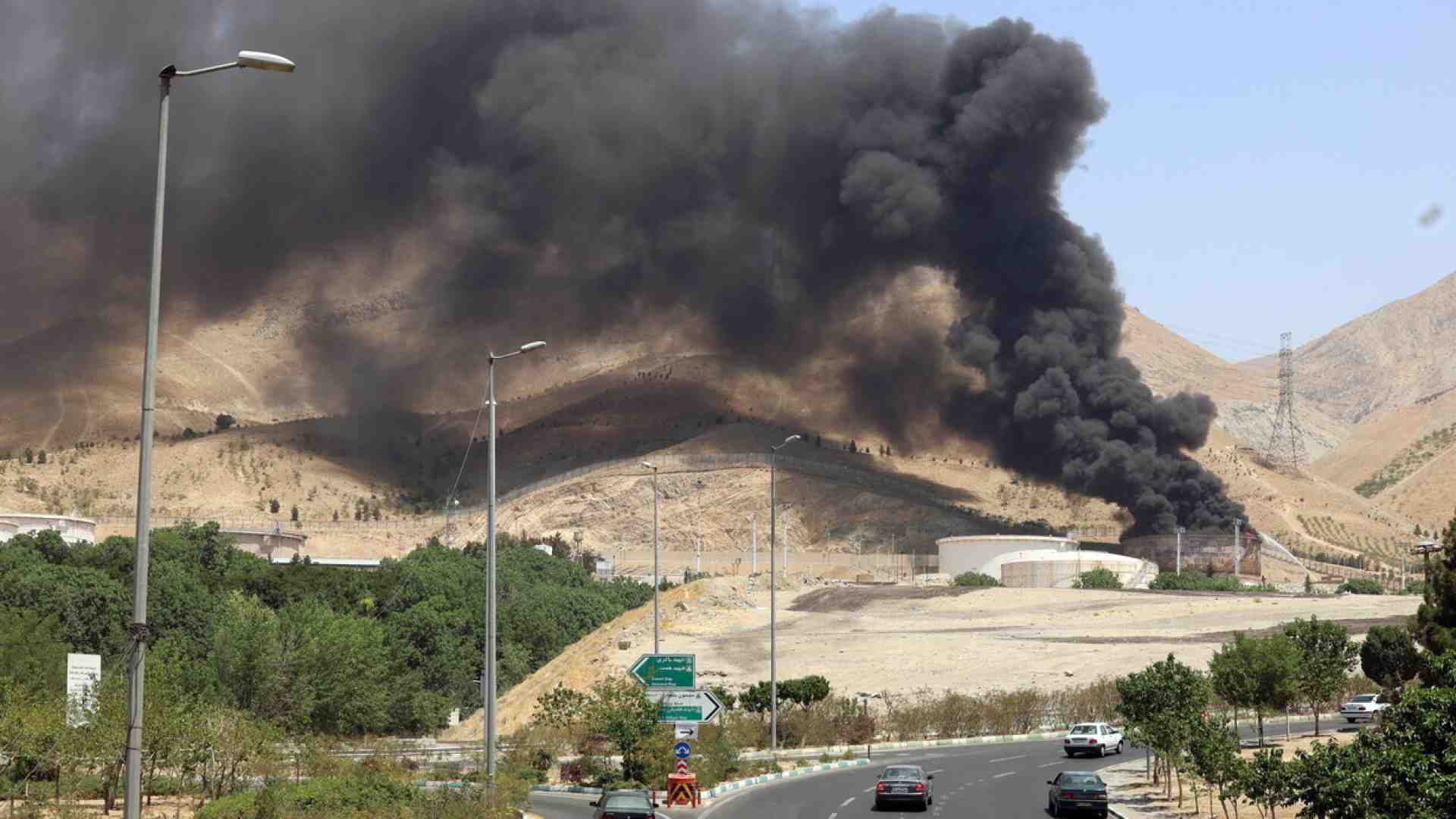 Israele dice di avere il controllo dello spazio aereo su Teheran