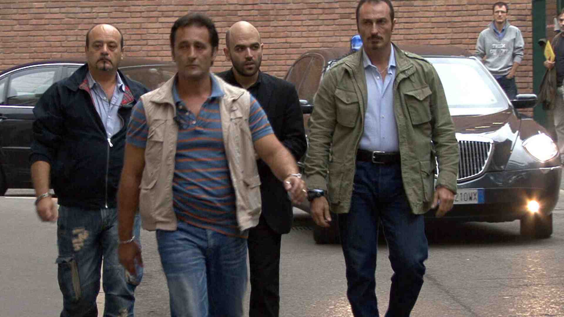 Una scorta è per sempre. L’epica quotidiana dei protetti d’Italia