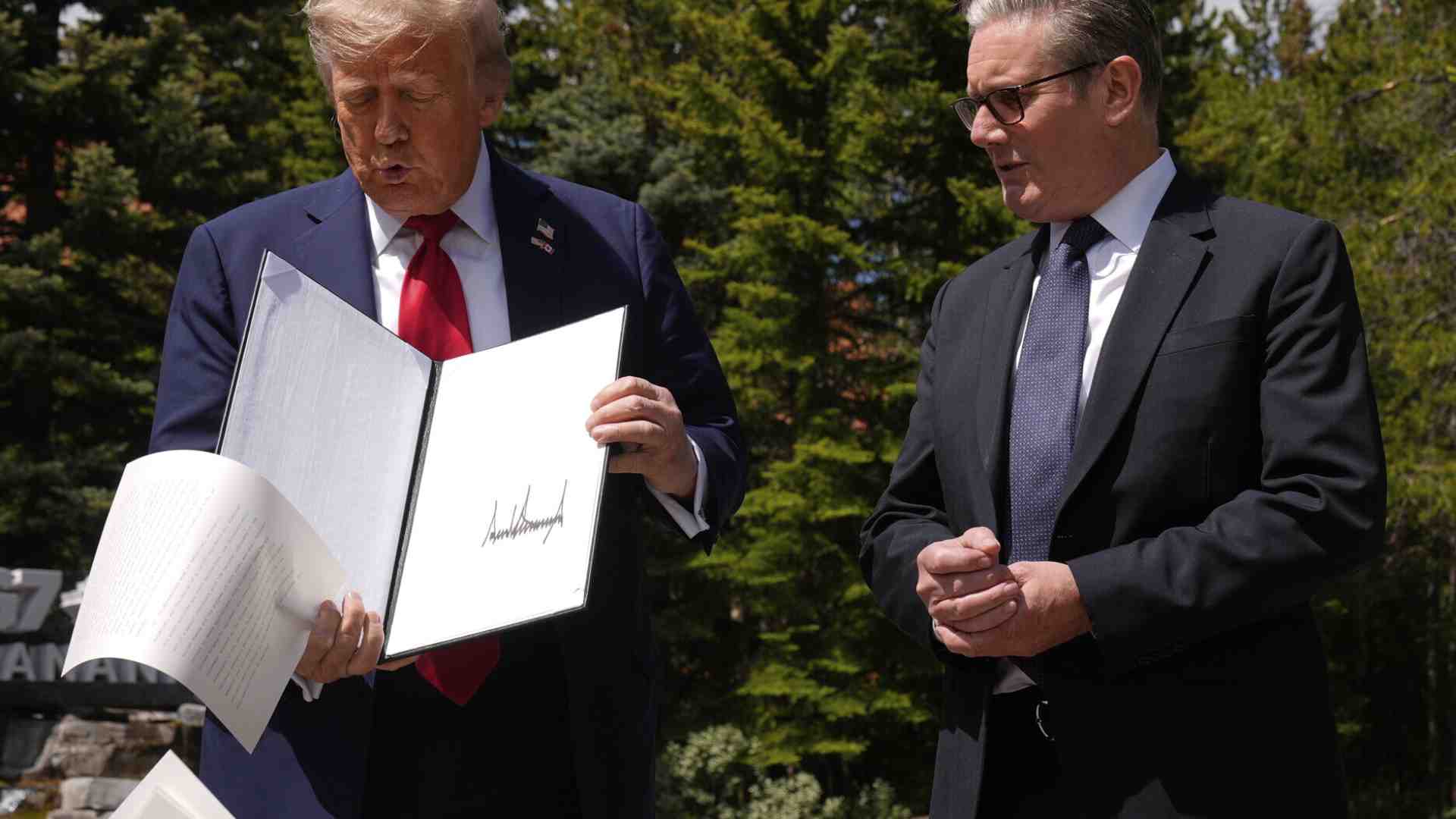 Trump lascia il G7, maltratta Macron e pure gli isolazionisti a casa sua