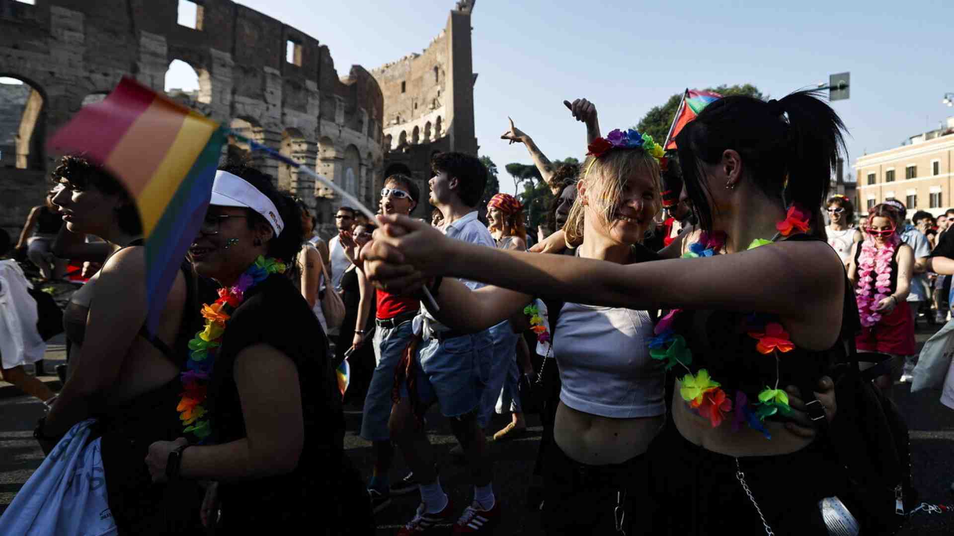Dopo il Gay pride, a che ora è la manifestazione del Pd contro Putin e Khamenei?