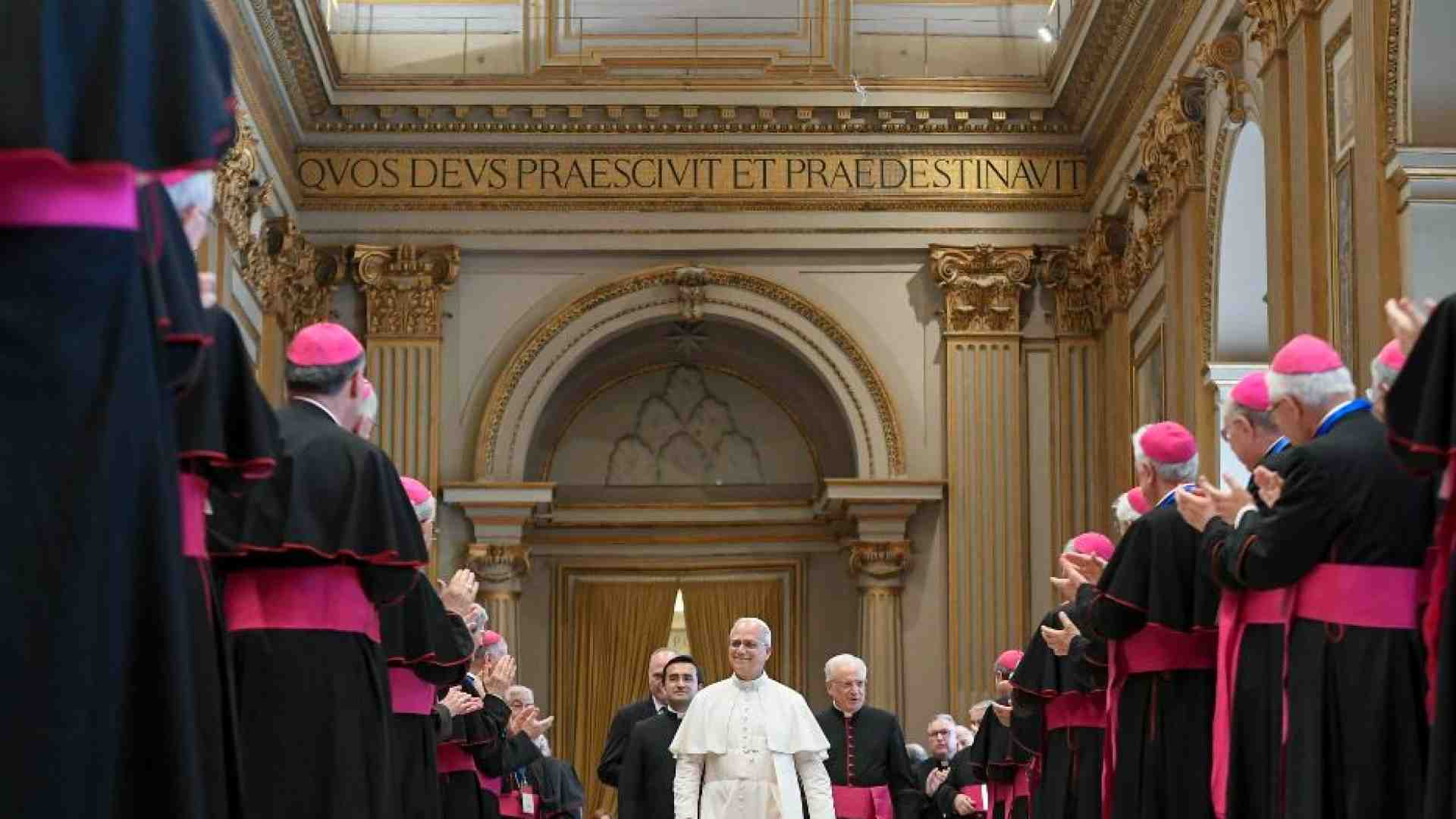 Il Papa e i vescovi italiani: le consegne per un viaggio