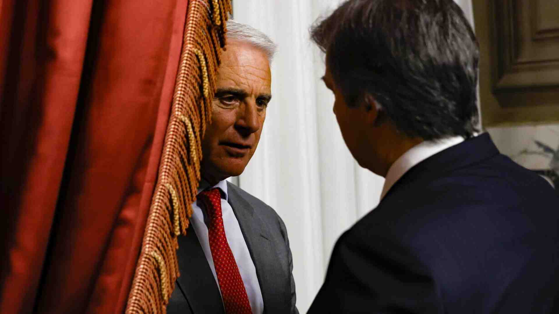 Orcel al centro di un doppio risiko, ma da Bpm a Generali i conti non tornano