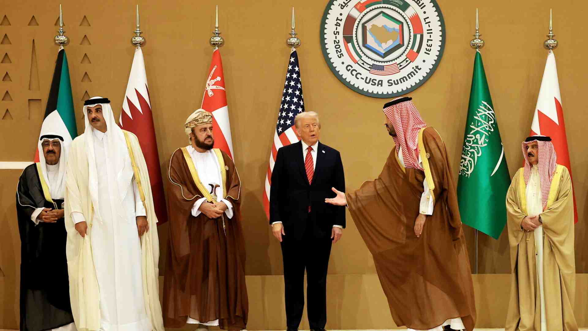 Dietro le condanne ufficiali, tra i paesi del Golfo aumenta il sostegno silenzioso all’offensiva