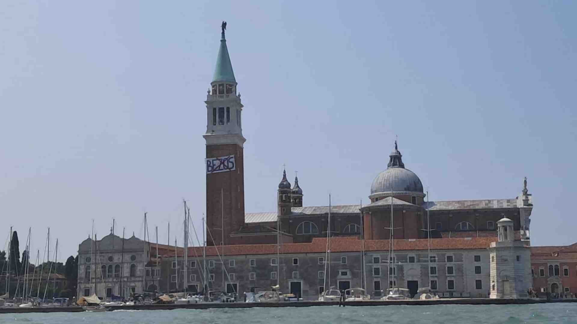 Sacrilegio a Venezia. Quello di Bezos non sarà un sacramento ma un simulacro