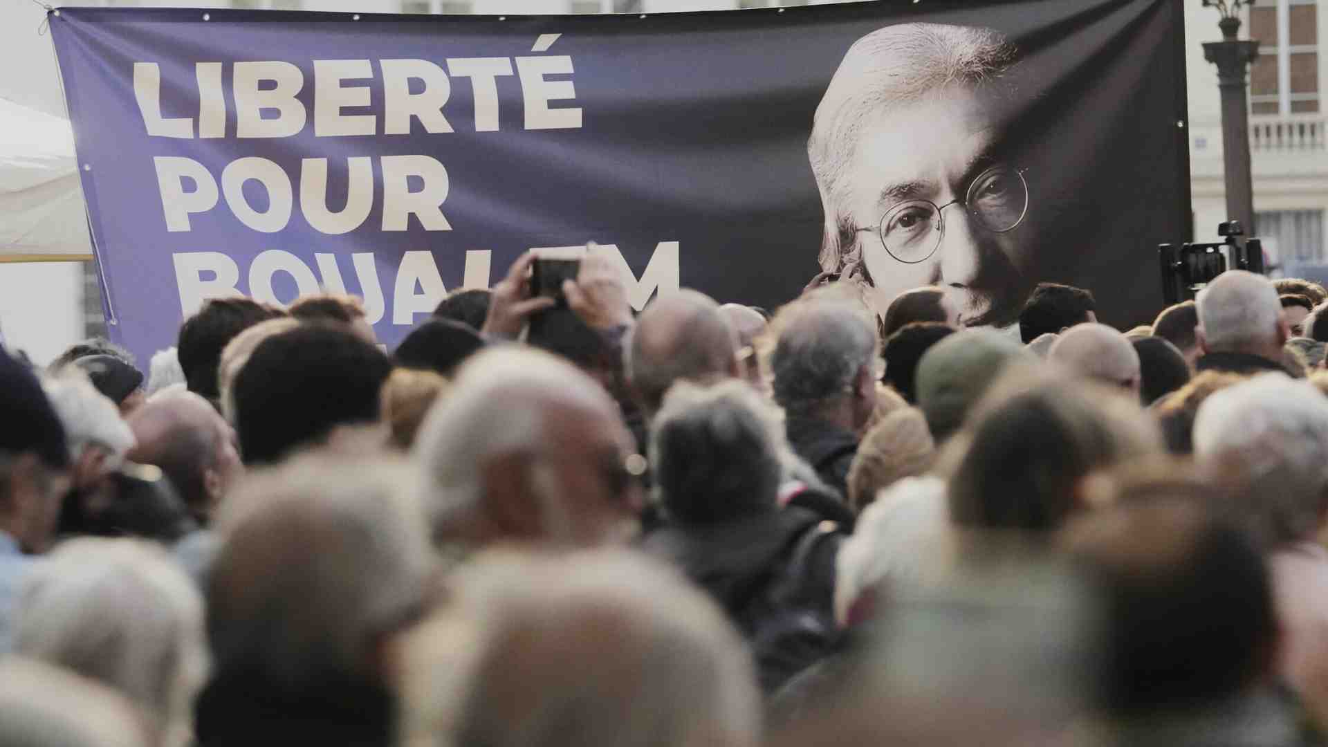 Leggere Sansal per liberarlo. L’iniziativa dei comuni francesi