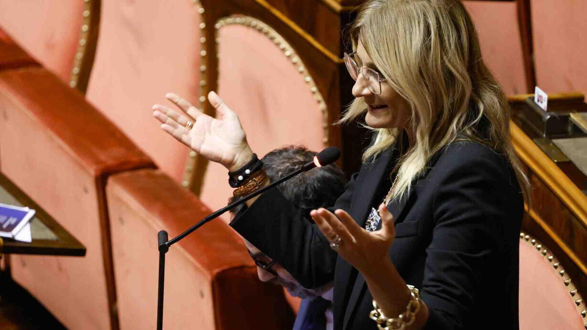 La risoluzione pro riarmo di Azione, sostenuta da tre dem, è una buona notizia