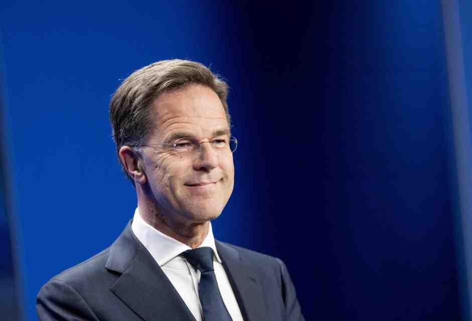 Il trucco del 5 per cento del pil per tenere Trump nella Nato