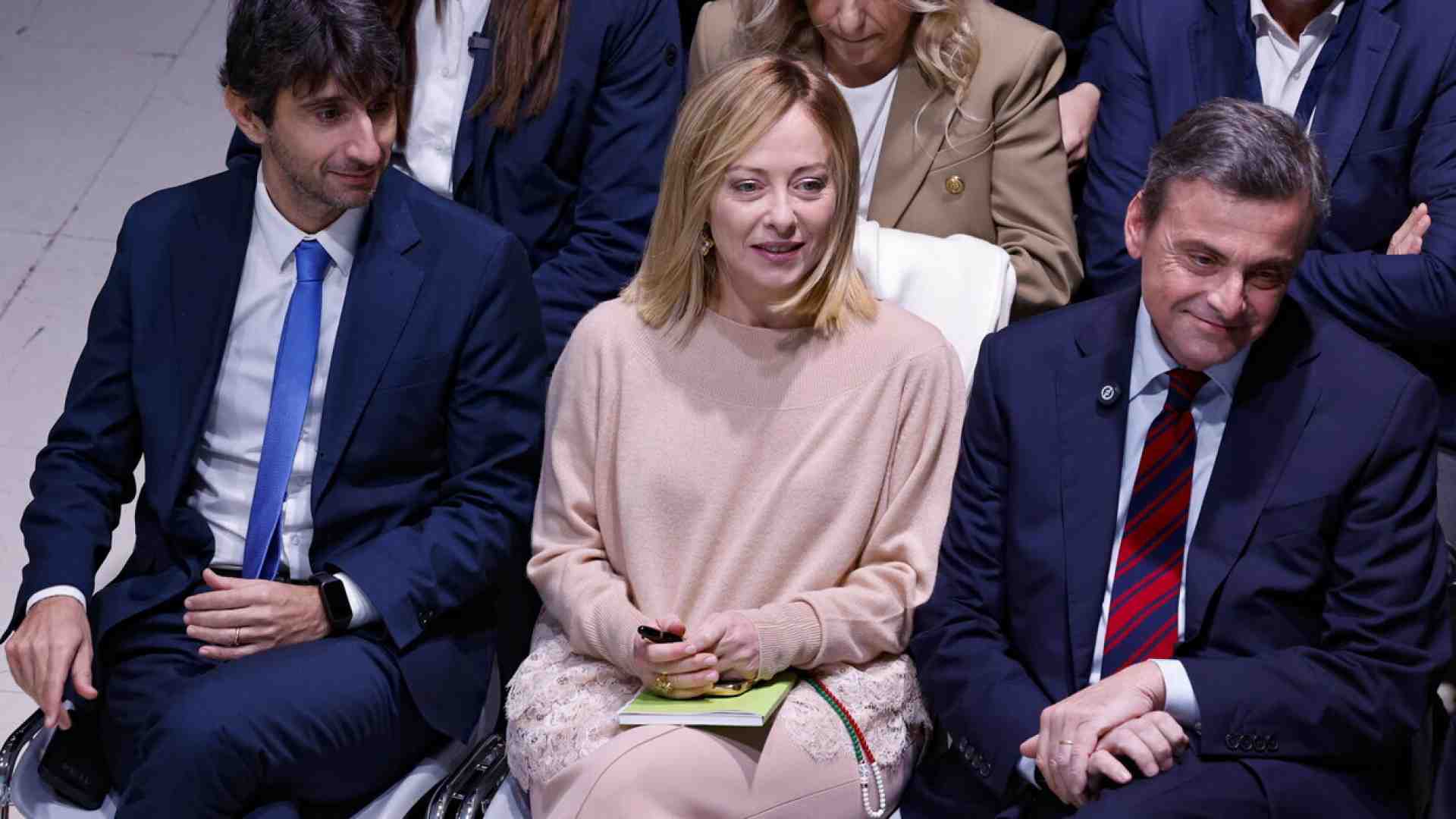 Bocchino: “Calenda è pragmatico. Le convergenze con Meloni? Su alcuni temi ci sono punti in comune"