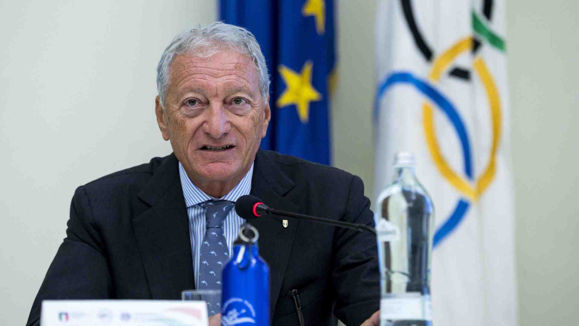 Il nuovo presidente del Coni è Luciano Buonfiglio