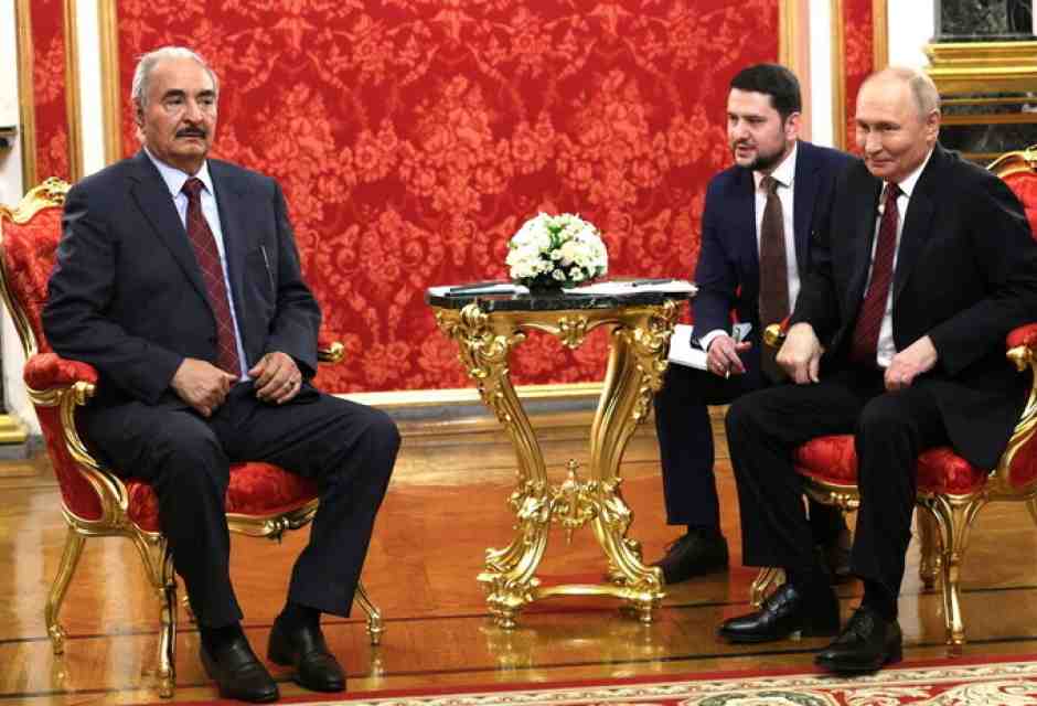 Meloni lancia l'allarme sui russi in Libia, ma il suo vero timore è un altro: "Migranti, migranti, migranti"