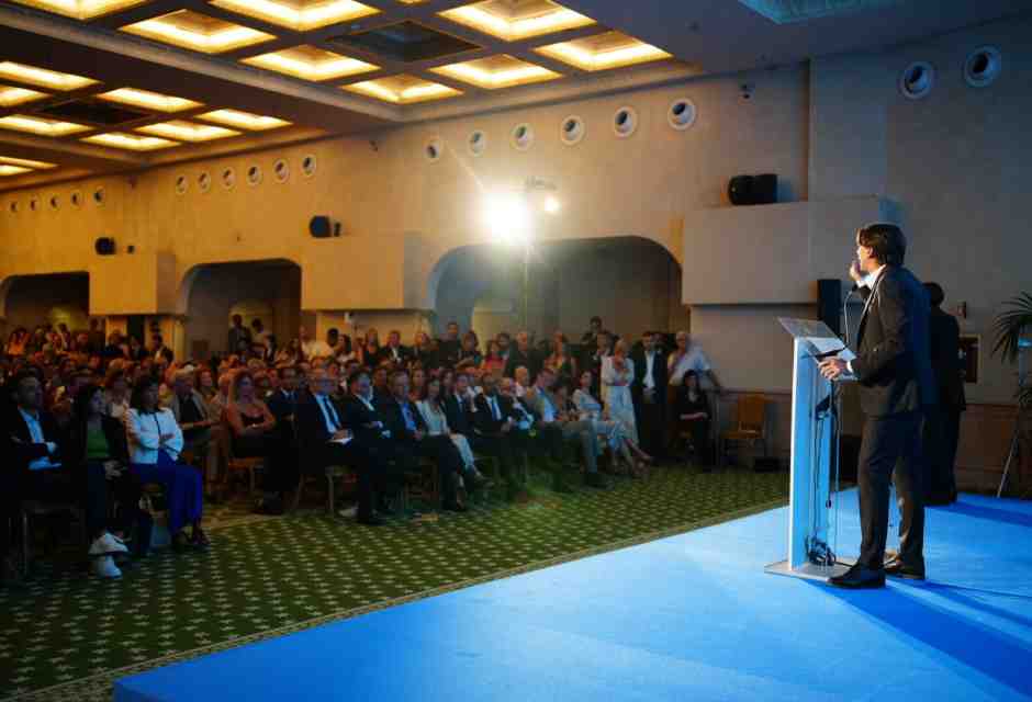 Onorato centro. Lanciata a Roma l’operazione centrista della sinistra. Beppe Sala nell’angolo