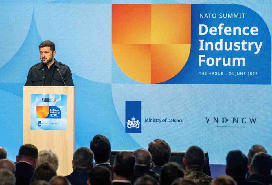 Zelensky chiede a Bruxelles di rispettare le promesse: sanzioni serie a Putin e sostegno duraturo