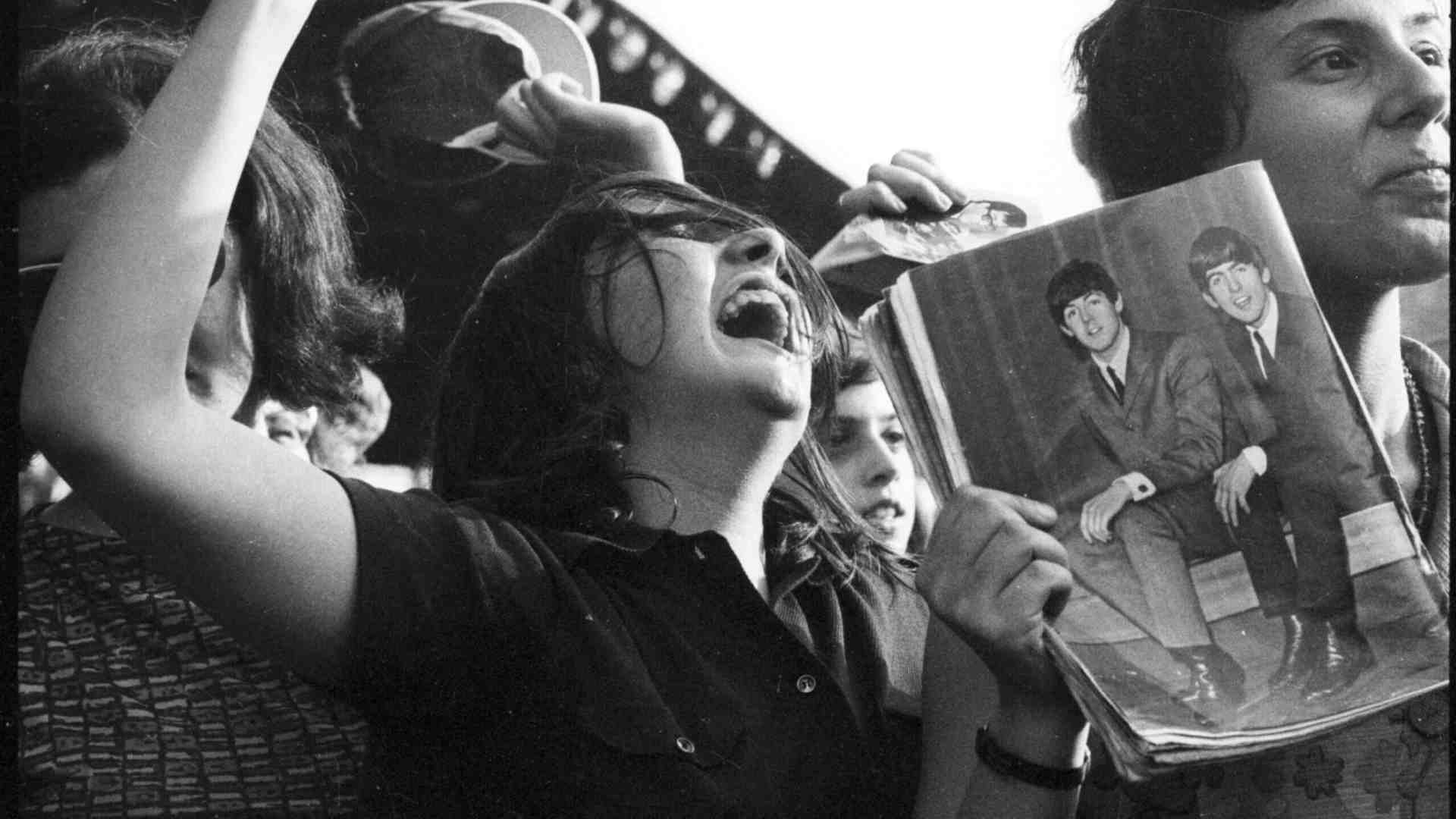 “Tutti pazzi per i Beatles”. Solo i fotografi capirono la rivoluzione