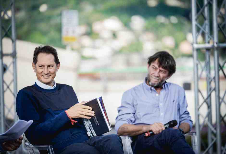 La Ferrari prova a battere il vento