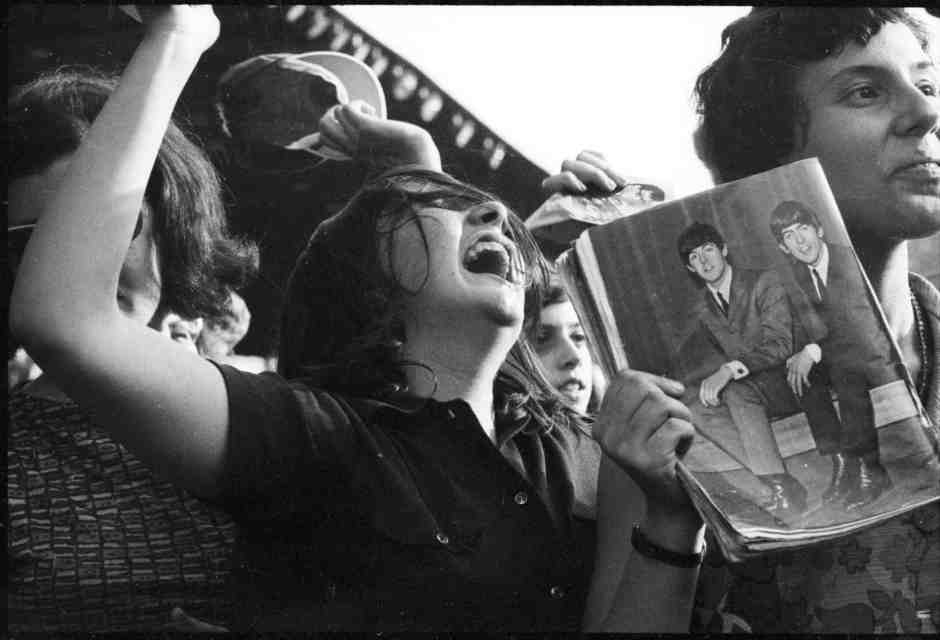 “Tutti pazzi per i Beatles”. Solo i fotografi capirono la rivoluzione