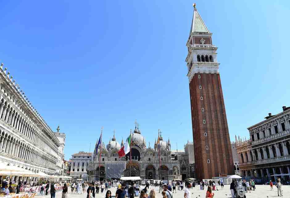 Ragioni per far fare a Bezos & Co. un giro in un angolo di piazza San Marco