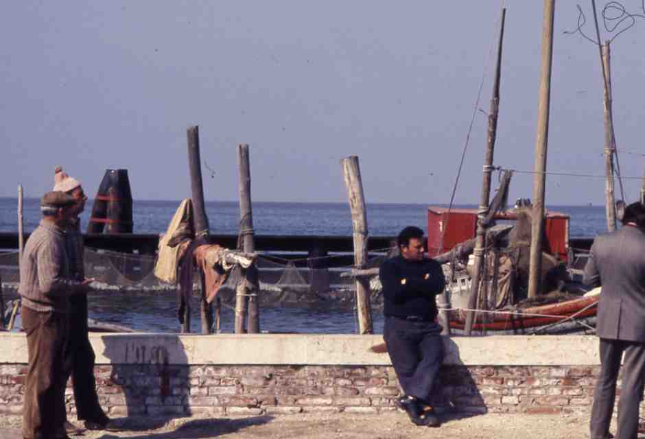 Tra pro Bezos e anti Bezos, la terza via: Pellestrina