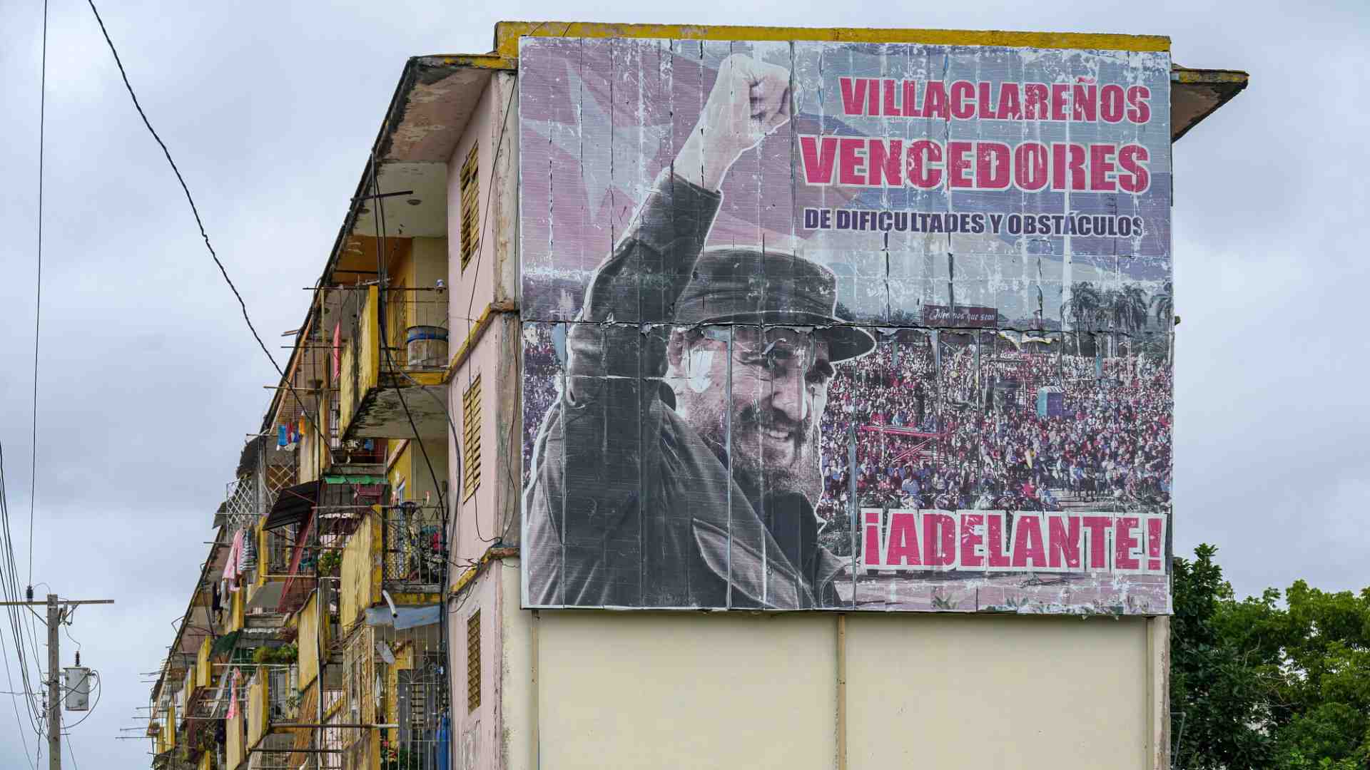 La rivoluzione in jacuzzi. Ecco i segreti di lusso di Fidel e successori