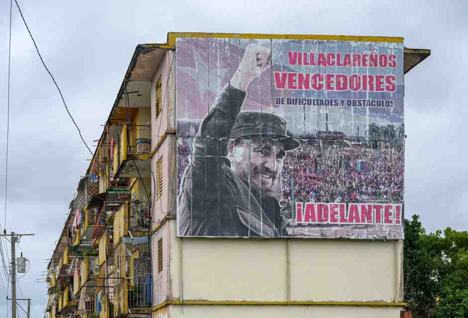 La rivoluzione in jacuzzi. Ecco i segreti di lusso di Fidel e successori