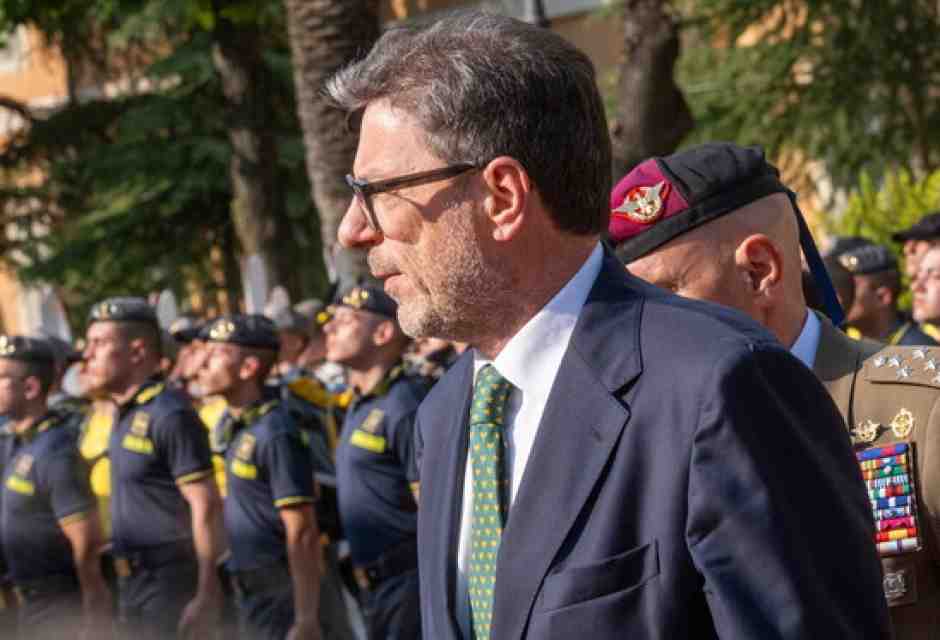 Meloni cita il “modello” italiano sul Pnrr. Giorgetti rischia il pasticcio