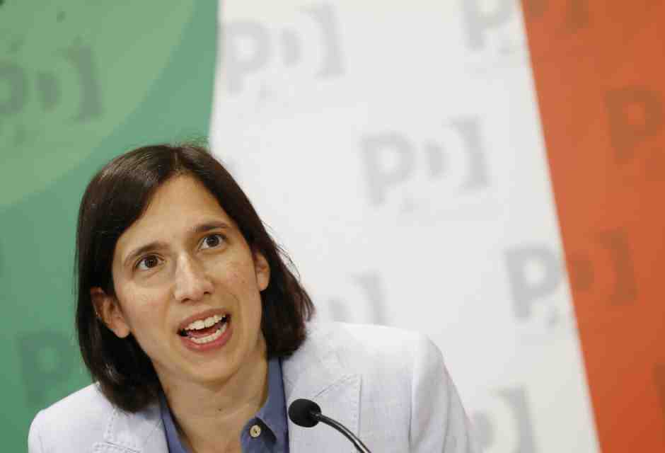 Schlein e il Pd non postano su X da 7 mesi. “Ma non è stata una scelta contro Elon Musk”