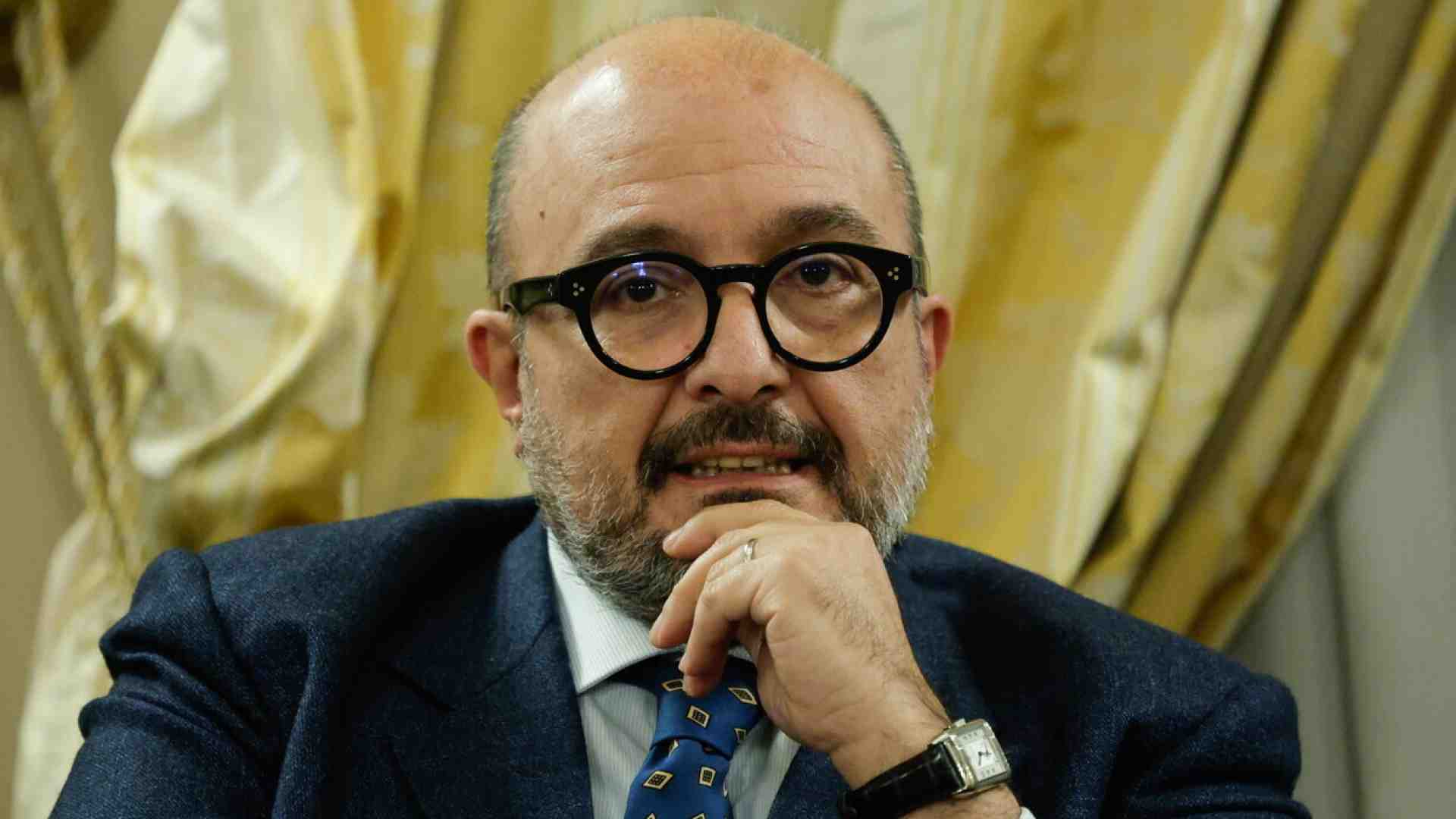 "Nei momenti più bui ho pensato al suicidio. Sul tax credit avevo ragione io". Intervista a Gennaro Sangiuliano