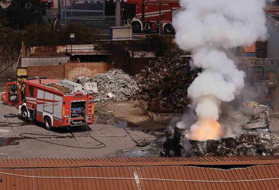 “Come un bombardamento”. Le testimonianze di soccorritori e residenti dopo l'esplosione a Roma