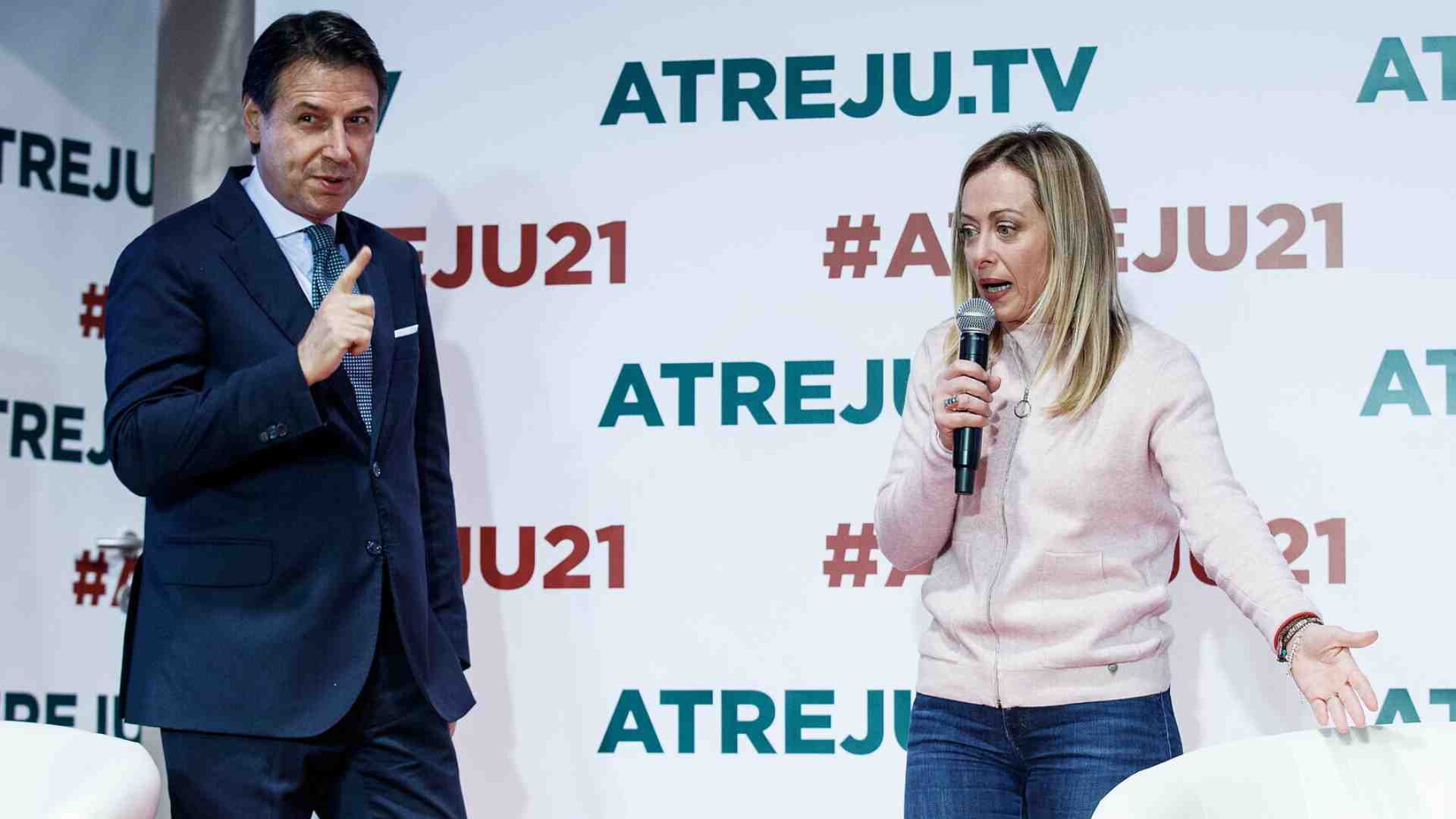 Meloni supera Conte: è al governo da 989 giorni. Berlusconi ancora primo