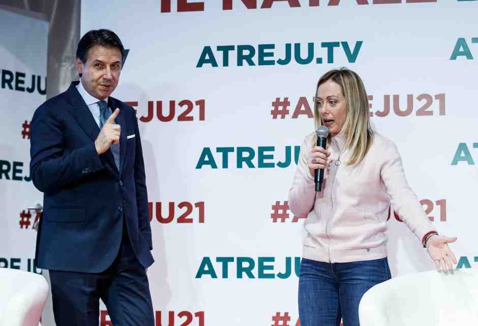 Meloni supera Conte: è al governo da 989 giorni. Berlusconi ancora primo