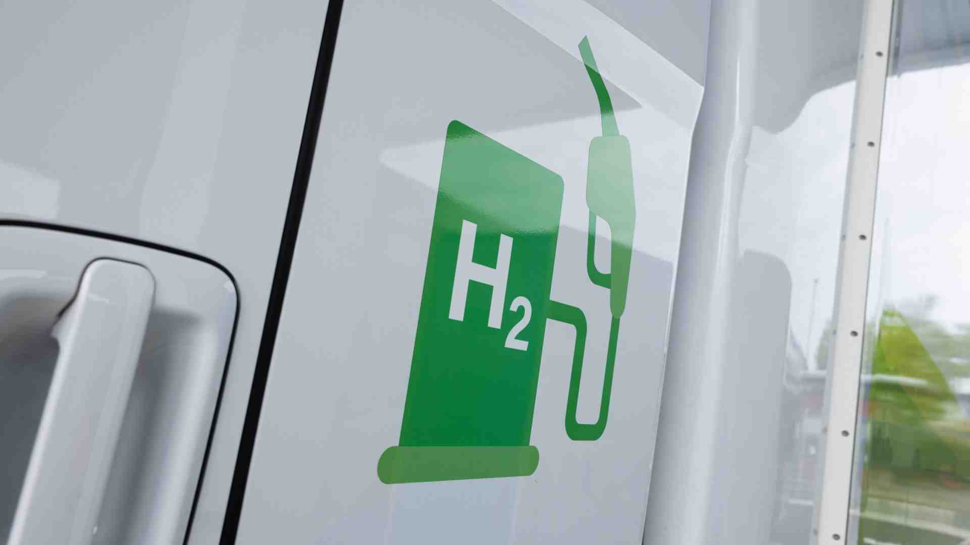 La strada in salita degli investimenti per l'idrogeno in Italia