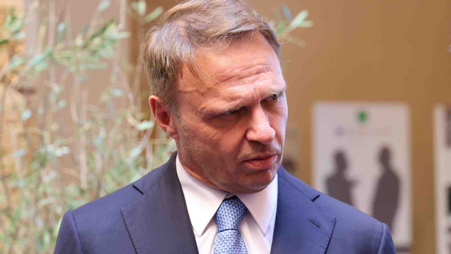 Francesco Lollobrigida e il dilemma della bresaola