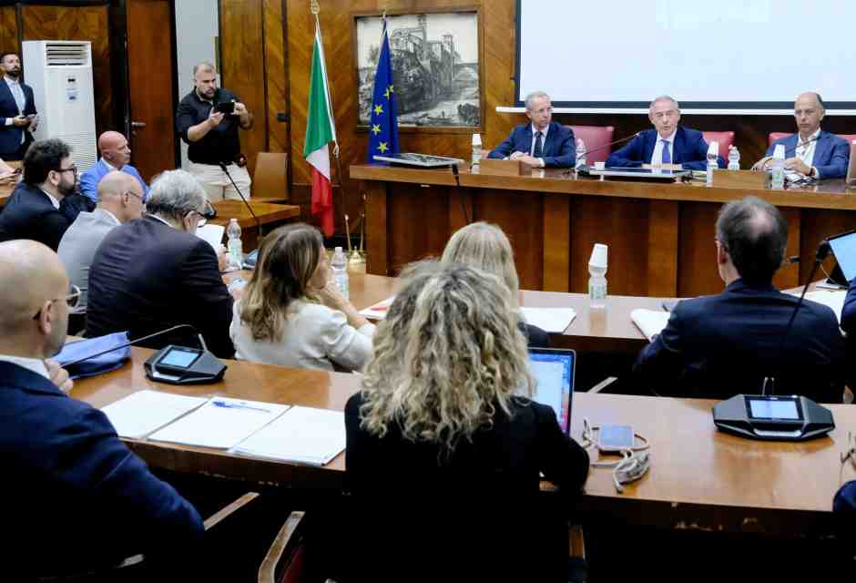 Ilva si allontana dai privati e si avvicina allo stato. Cosa non torna