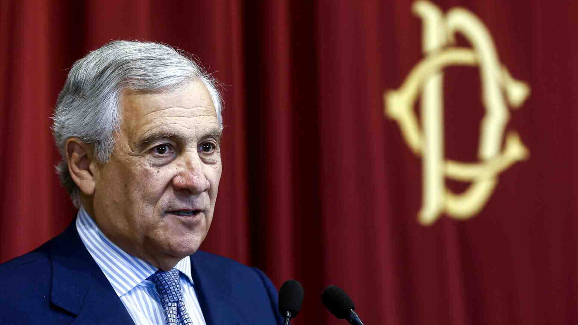La giravolta di Tajani: "Ius scholae? Neanche per me è una priorità. Sintonia con Pier Silvio Berlusconi"