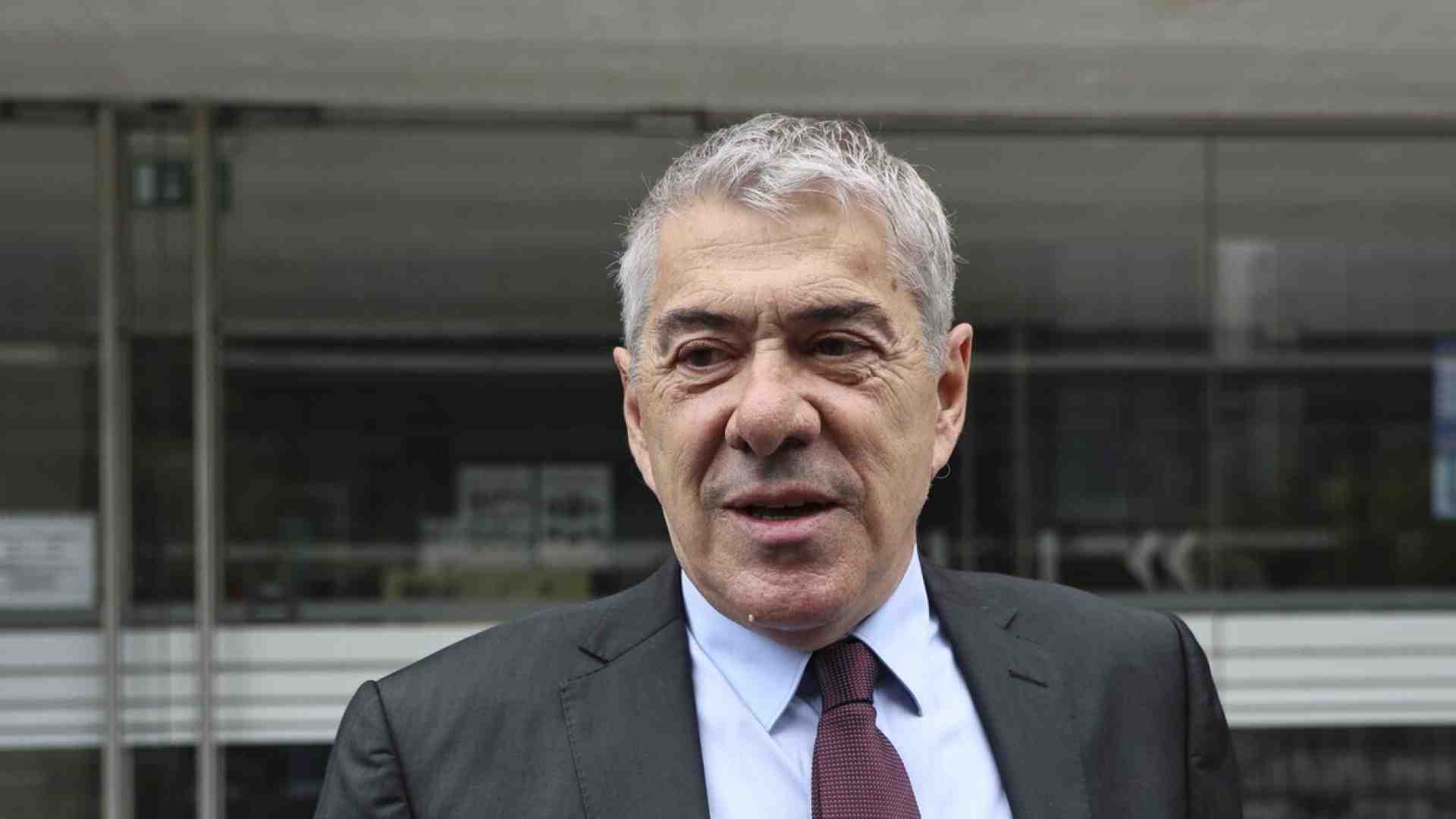 L’ex premier portoghese Sócrates a processo a dieci anni dall’arresto