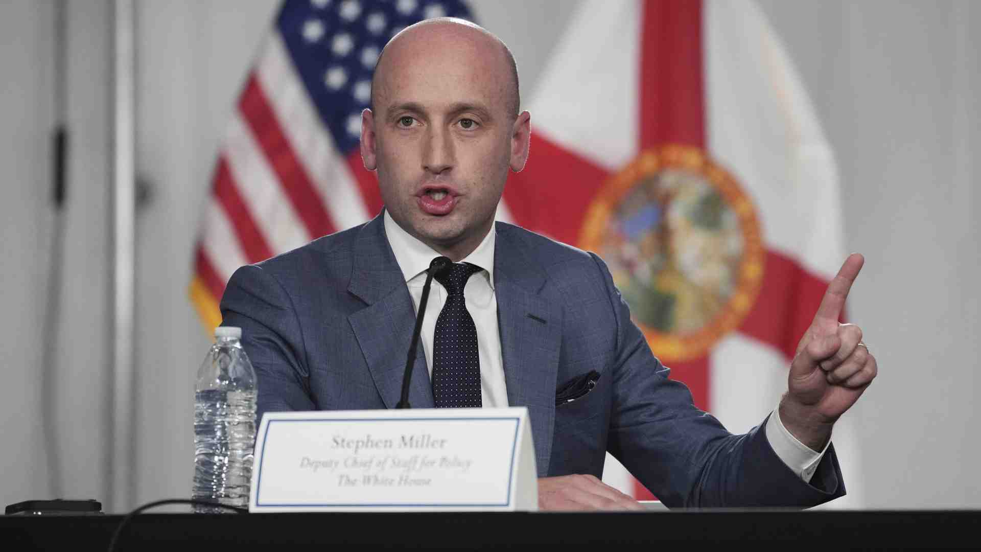 Così Stephen Miller dirige il trumpismo anti immigrazione