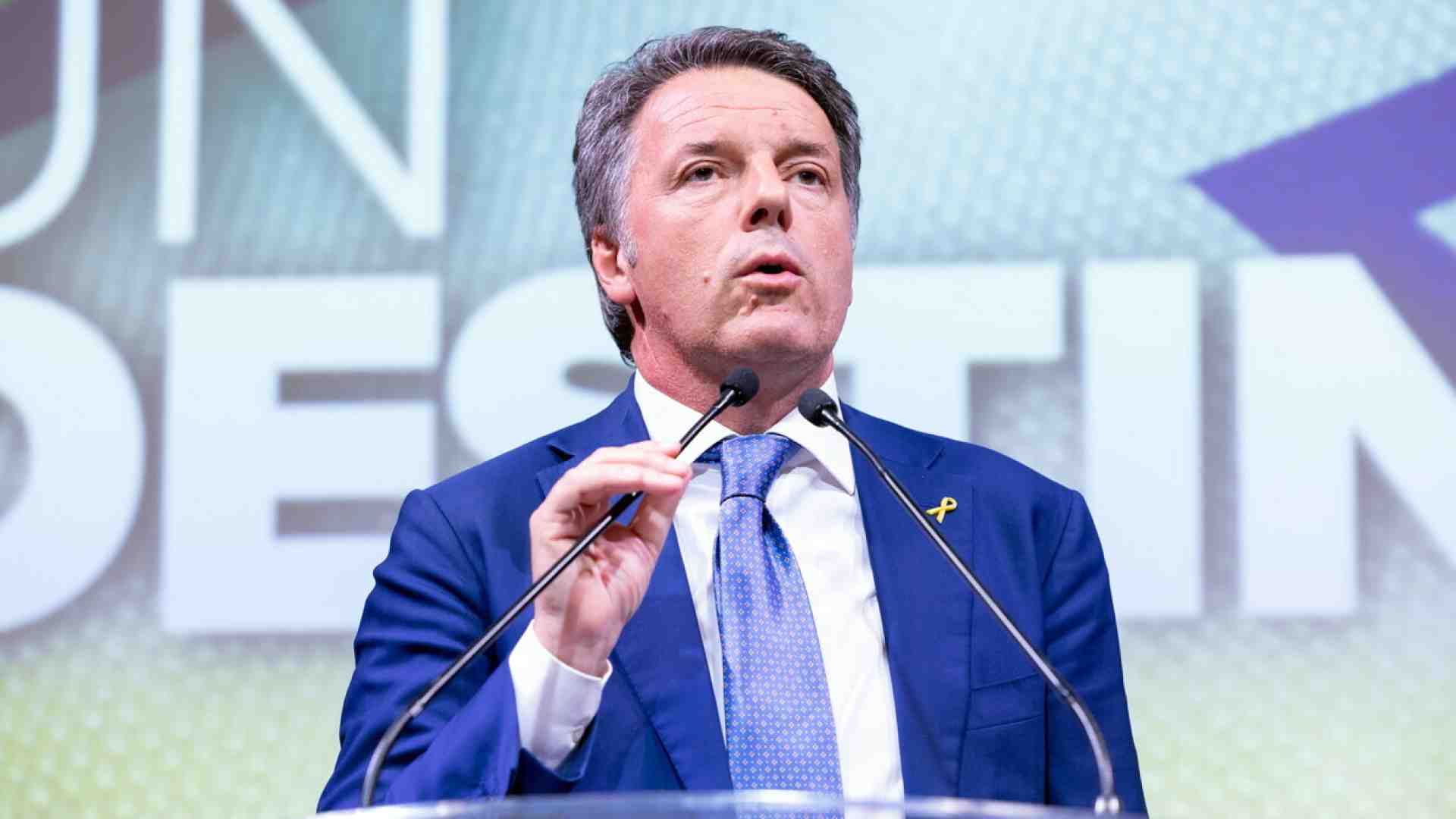 Un’opposizione c’è. Si chiama Matteo Renzi