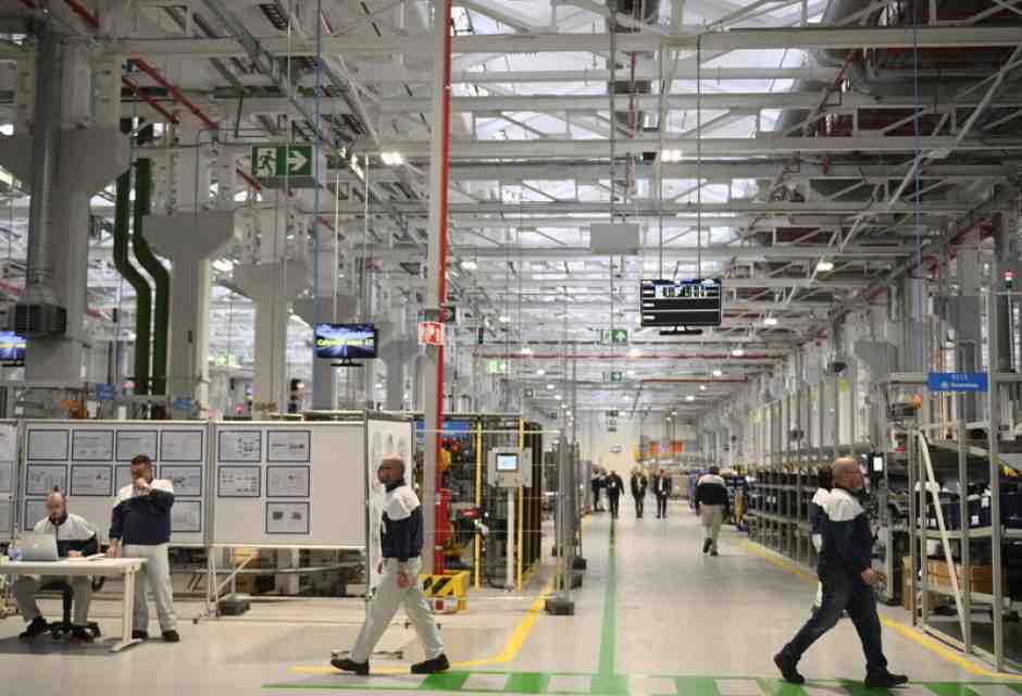 L'industria frenata dai dazi