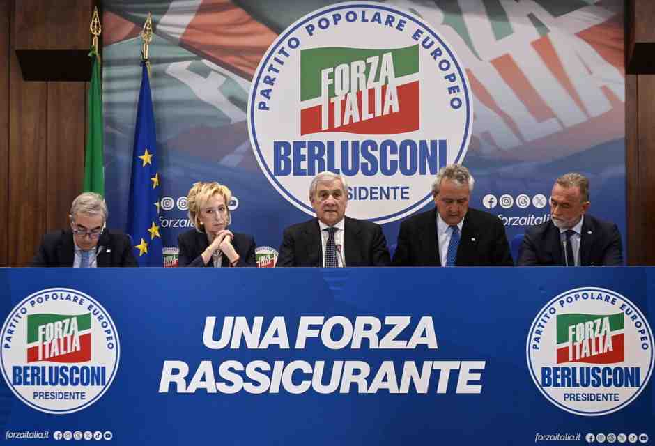 Quello di Pier Silvio Berlusconi è un avviso a Tajani: basta con la gestione romanocentrica di FI