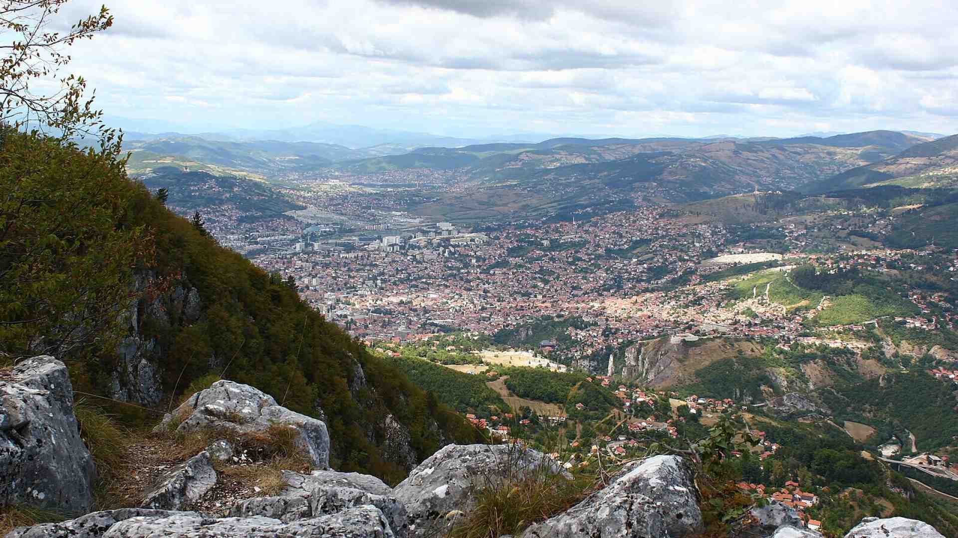 Gita al monte Trebevic, da dove il lupo sparava all’agnello, a Sarajevo