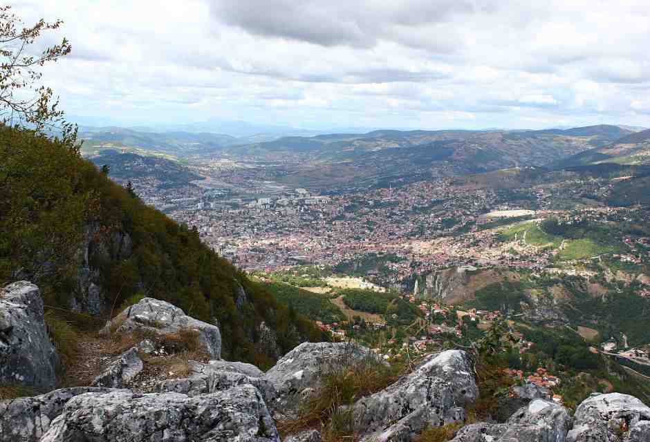 Gita al monte Trebevic, da dove il lupo sparava all’agnello, a Sarajevo