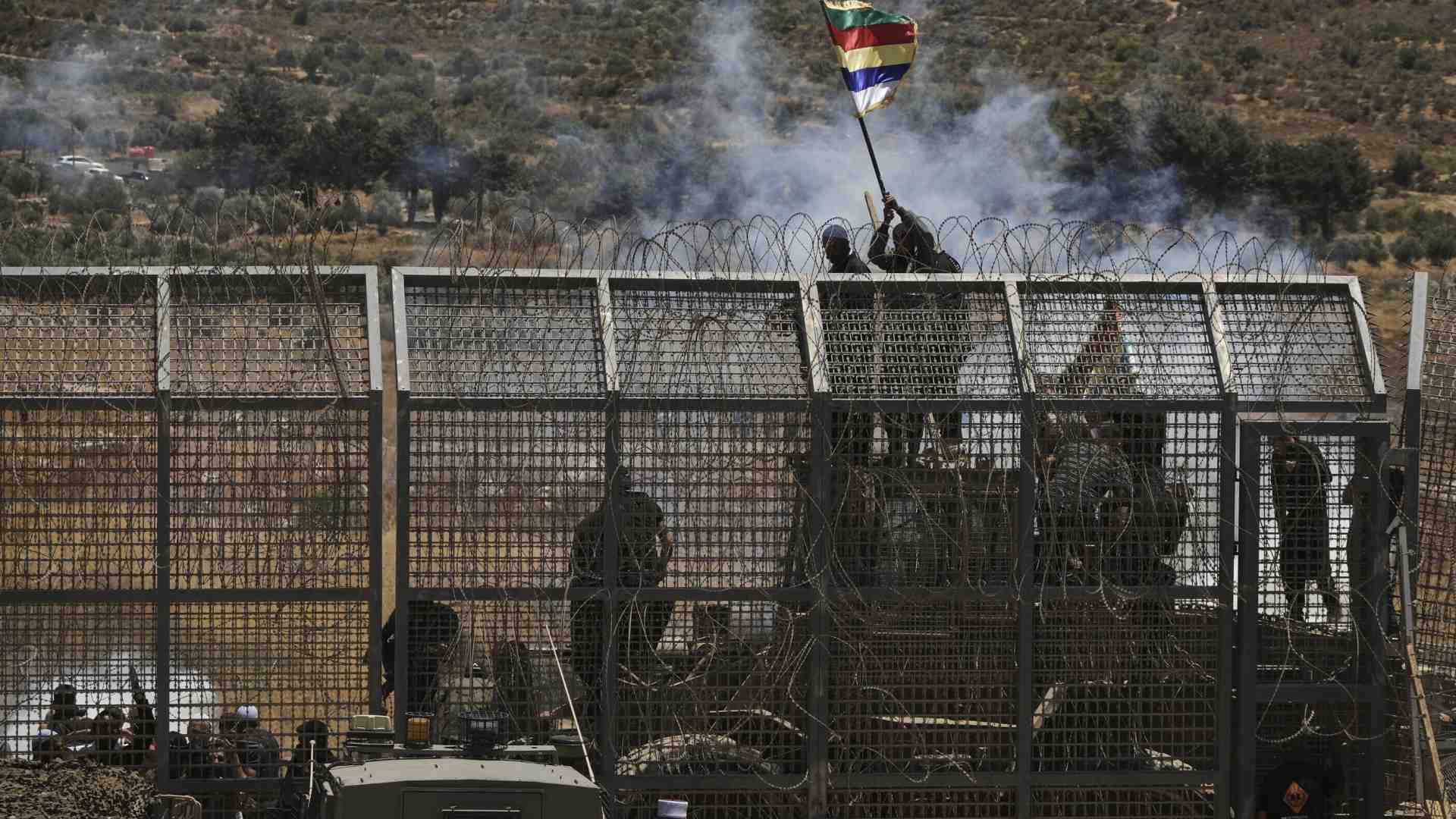 Israele colpisce Damasco