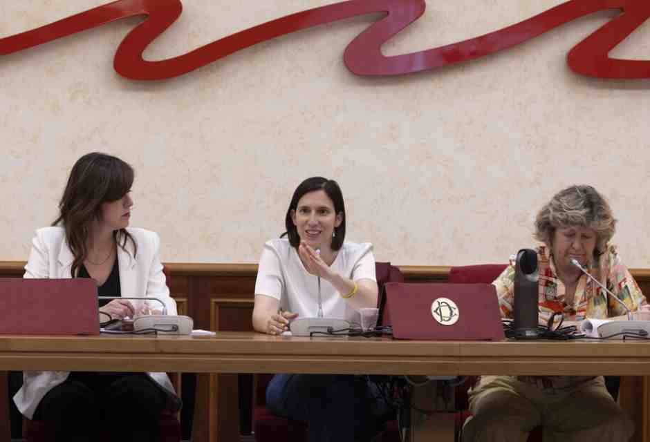 Elly di lotta: snobba Orsini e lancia la pdl contro il part time involontario