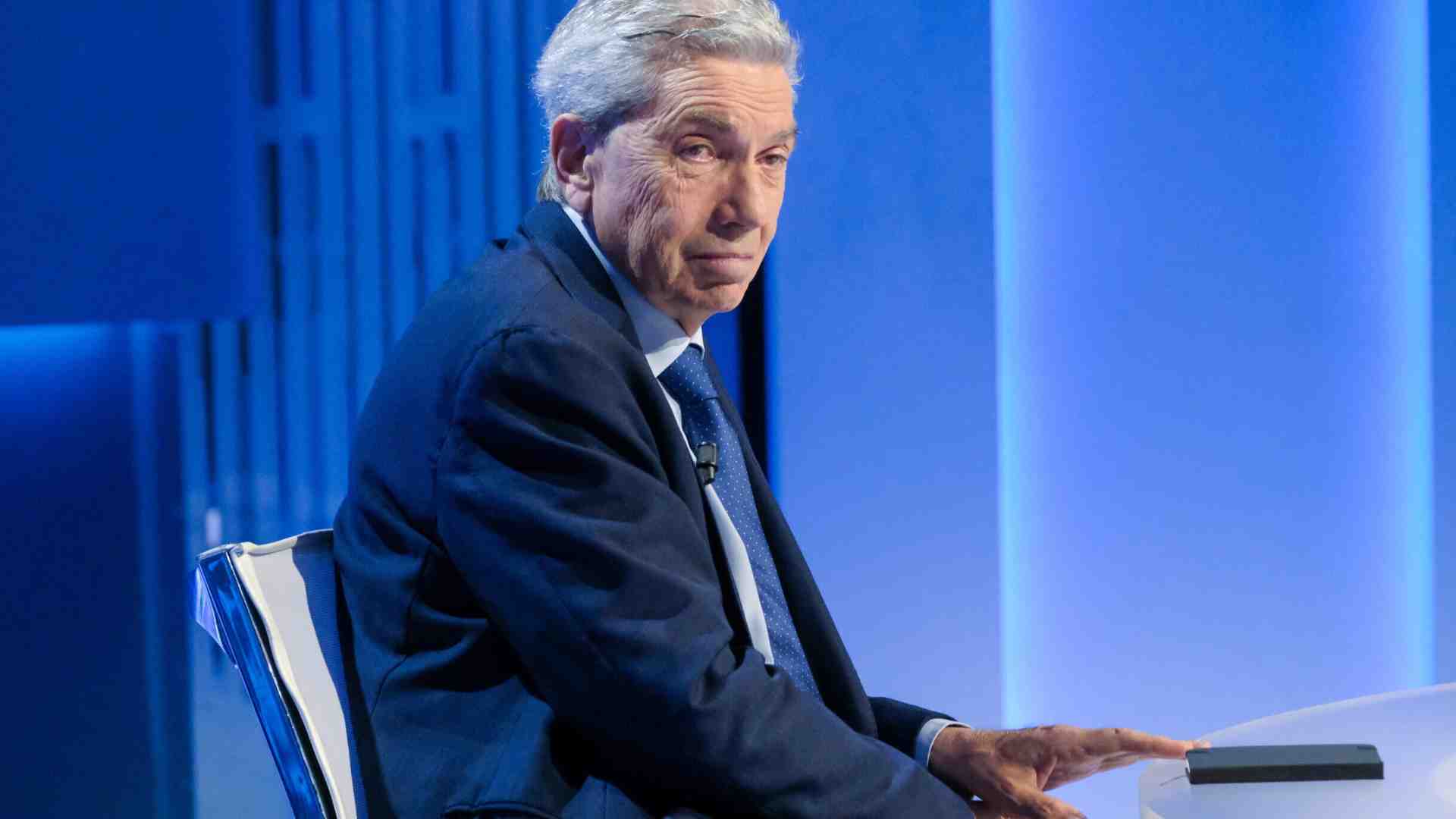 Padellaro non desiste e ribadisce la favola del complotto Letta-Meloni-Nato