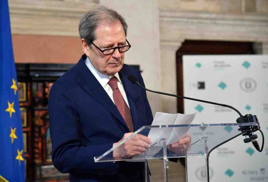 Se il Padre fosse solo il “male necessario”, non si spiegherebbero troppe cose