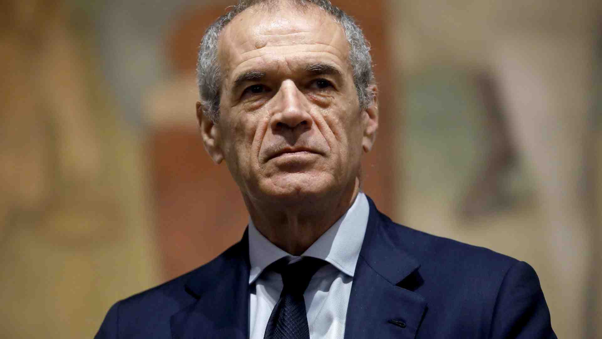 Non si può tornare all’edilizia pubblica anni 70. Parla Cottarelli