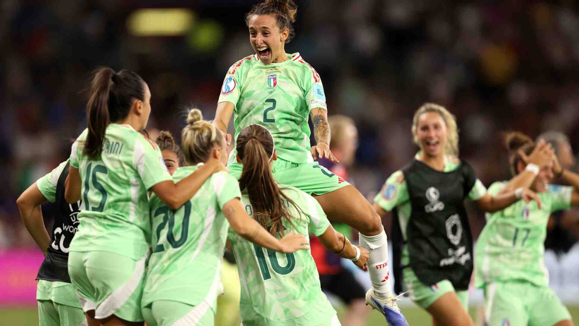 Le ragazze azzurre continuano a incantare il mondo