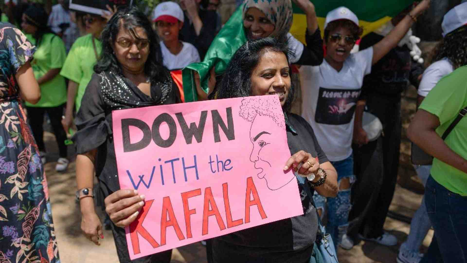 I padroni, le schiave: viaggio nell'inferno della “kafala”